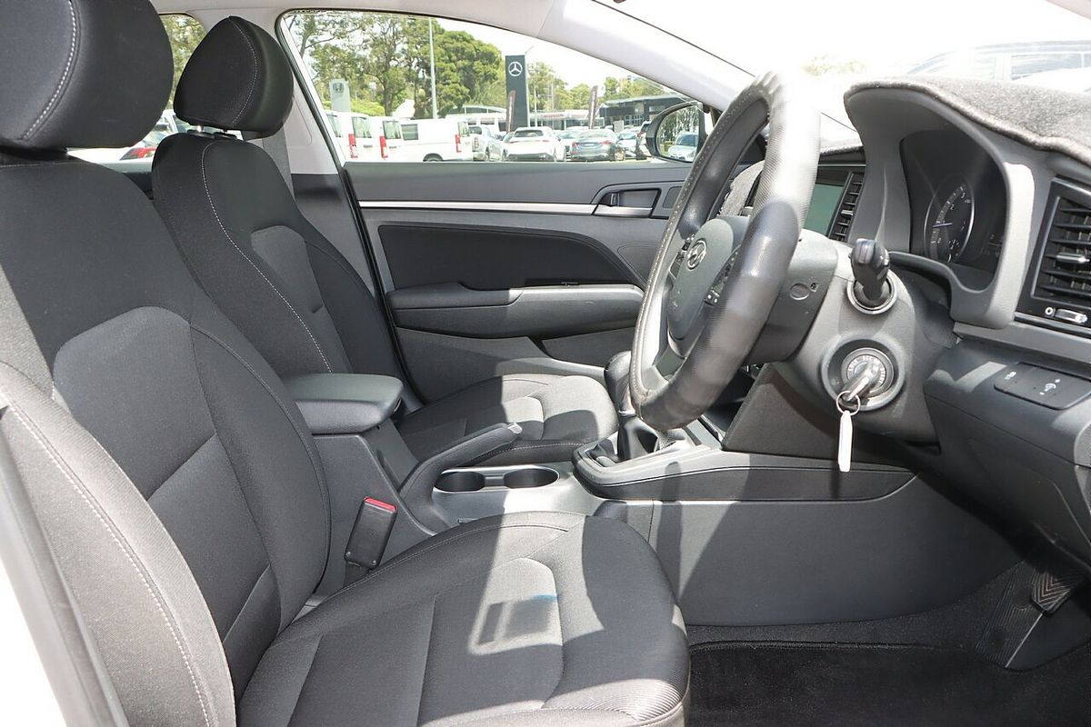 2017 Hyundai Elantra Active AD