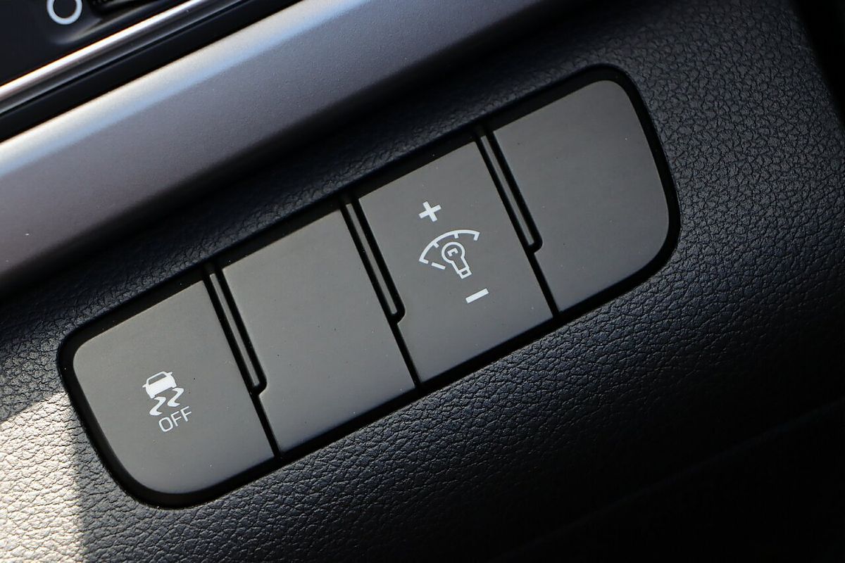 2017 Hyundai Elantra Active AD