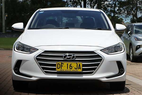 2017 Hyundai Elantra Active AD