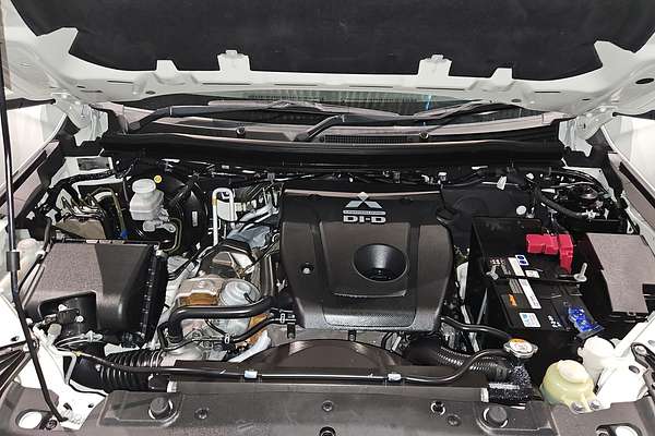 2020 Mitsubishi Pajero Sport GLX QF