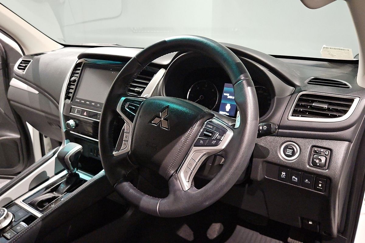 2020 Mitsubishi Pajero Sport GLX QF