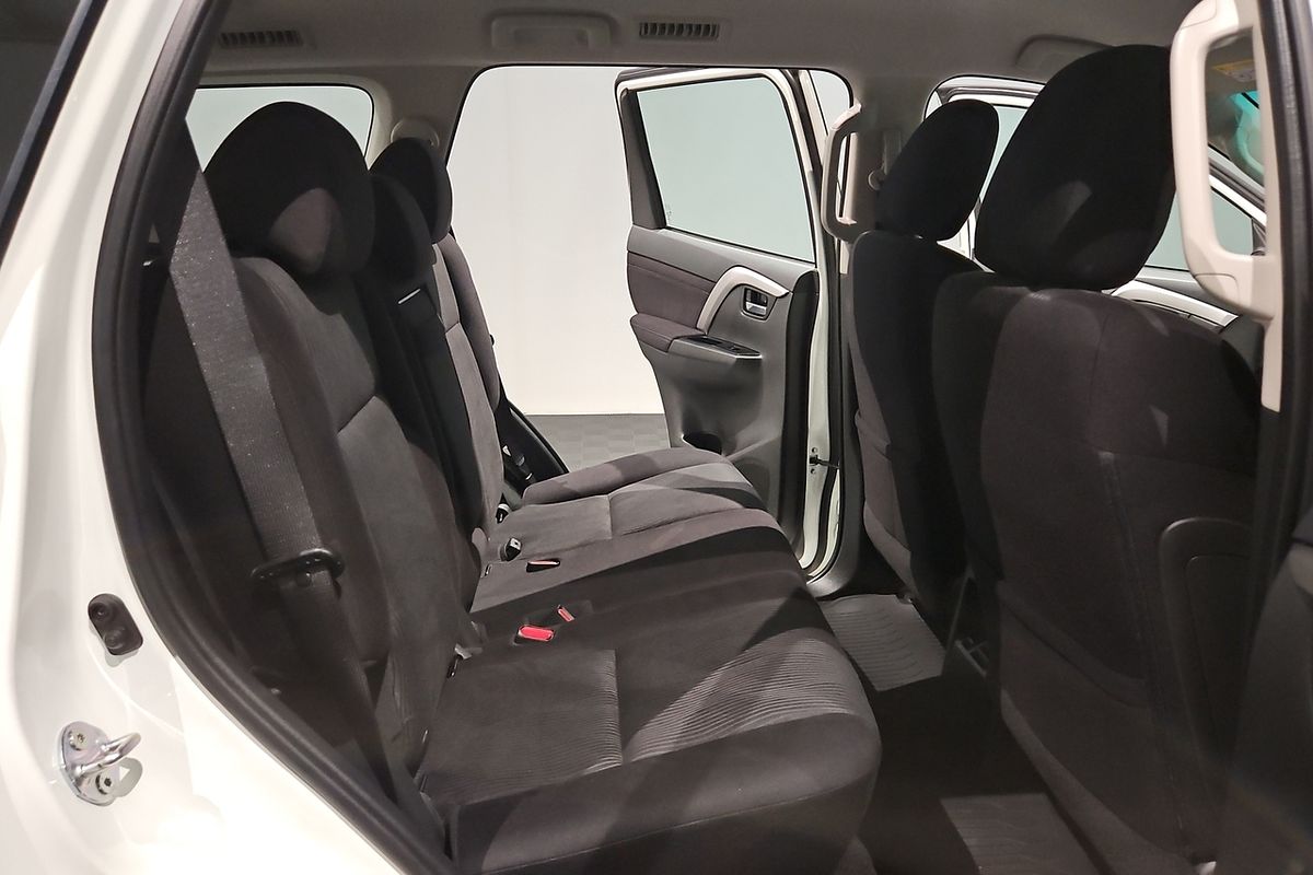 2020 Mitsubishi Pajero Sport GLX QF