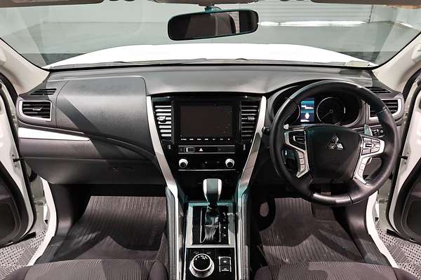 2020 Mitsubishi Pajero Sport GLX QF