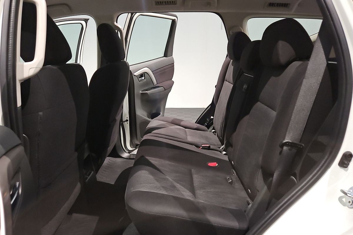 2020 Mitsubishi Pajero Sport GLX QF