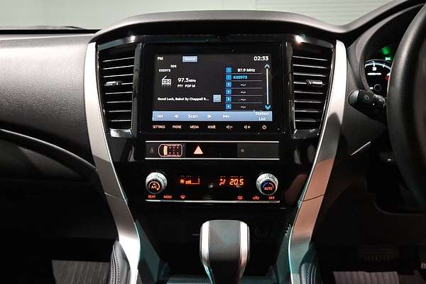 2020 Mitsubishi Pajero Sport GLX QF