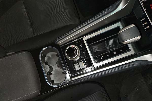 2020 Mitsubishi Pajero Sport GLX QF