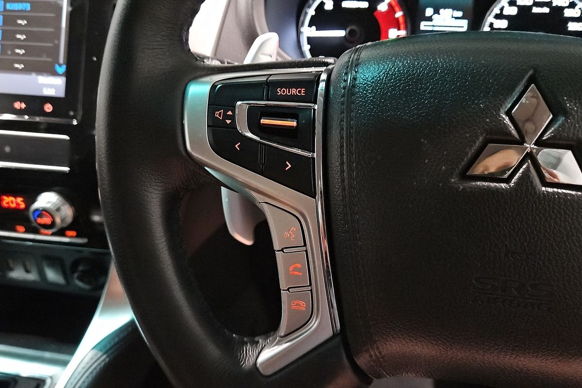2020 Mitsubishi Pajero Sport GLX QF