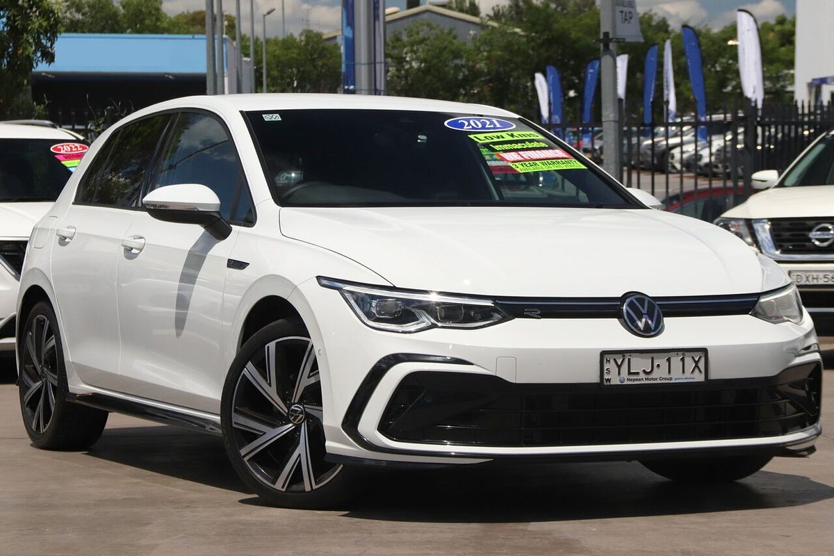 2021 Volkswagen Golf 110TSI R-Line 8