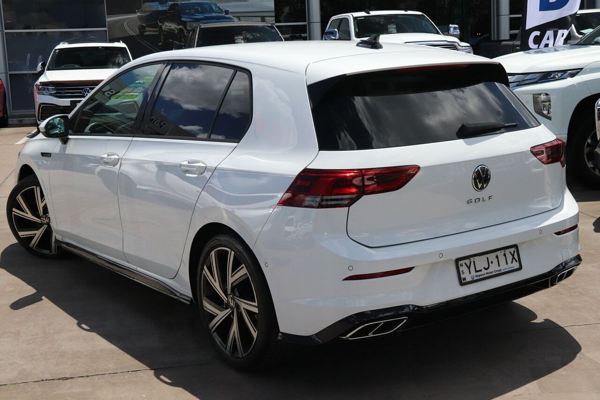 2021 Volkswagen Golf 110TSI R-Line 8