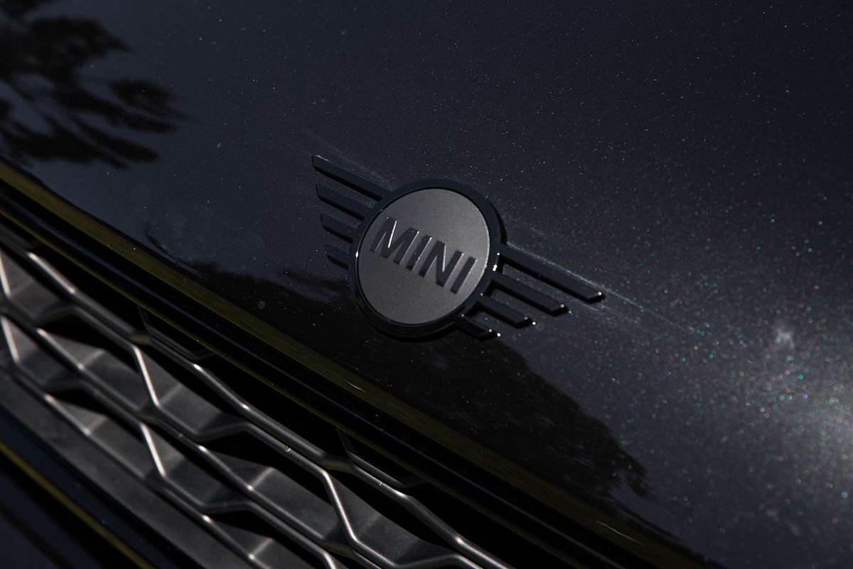 2021 MINI Countryman Cooper SE Classic F60 LCI