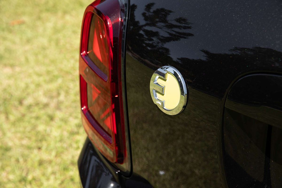 2021 MINI Countryman Cooper SE Classic F60 LCI