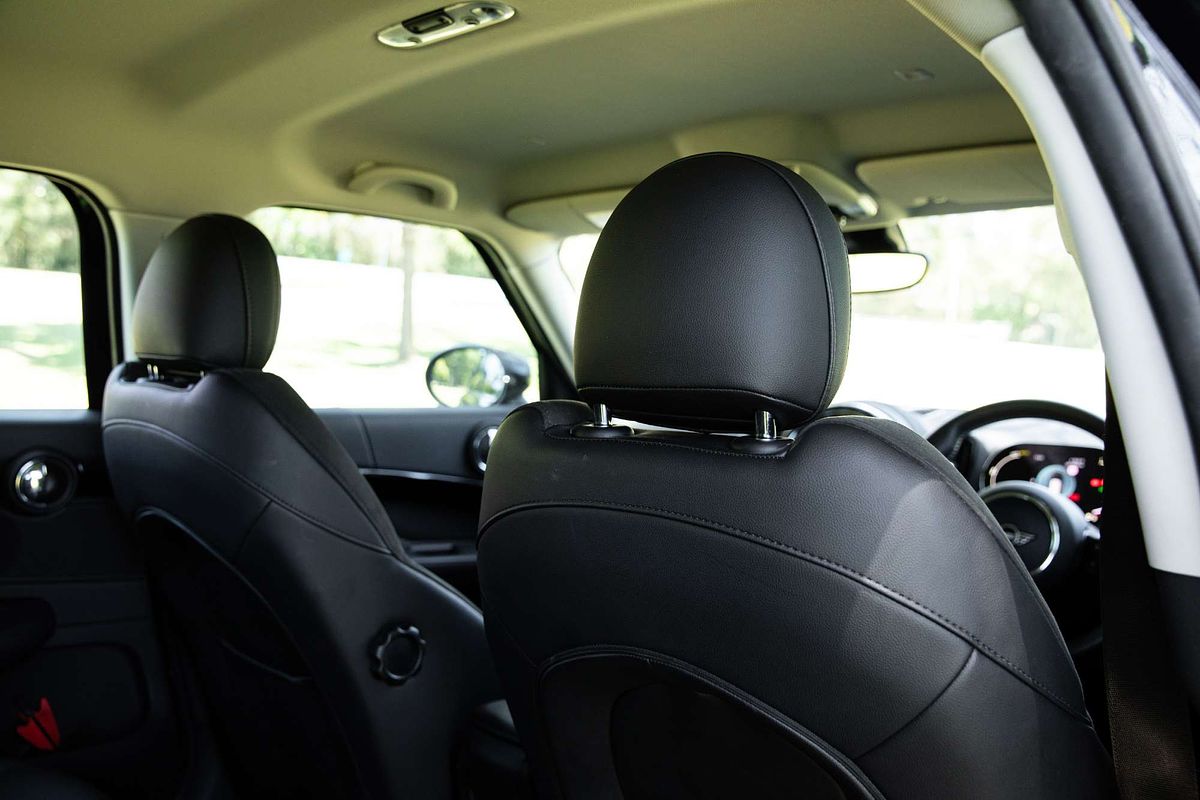 2021 MINI Countryman Cooper SE Classic F60 LCI