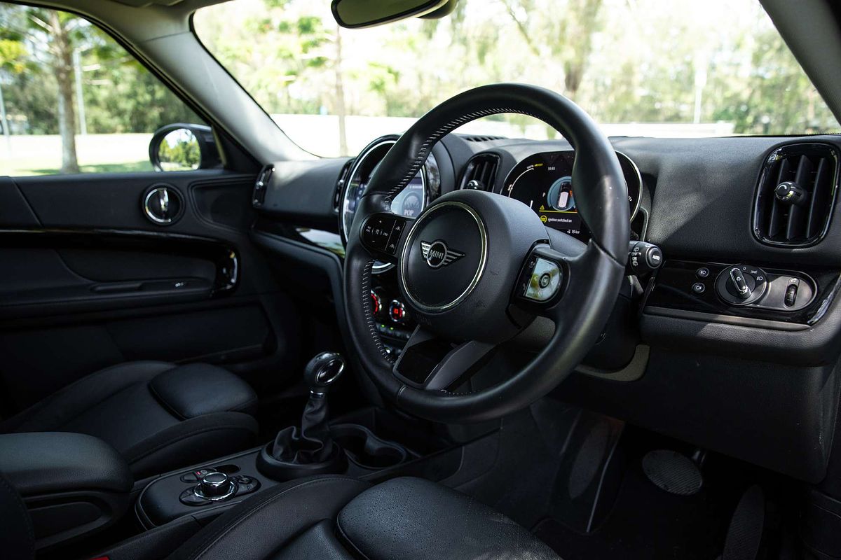 2021 MINI Countryman Cooper SE Classic F60 LCI