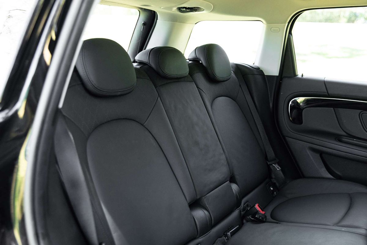2021 MINI Countryman Cooper SE Classic F60 LCI
