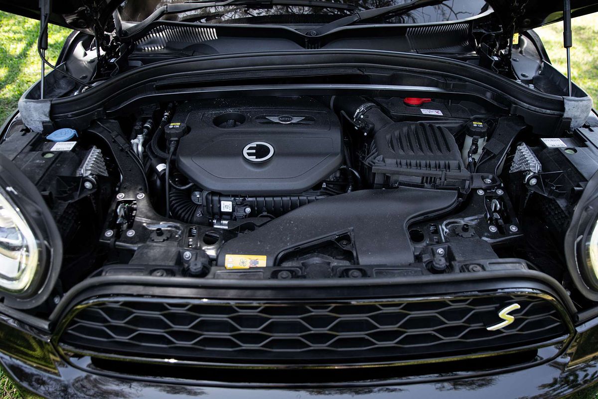 2021 MINI Countryman Cooper SE Classic F60 LCI