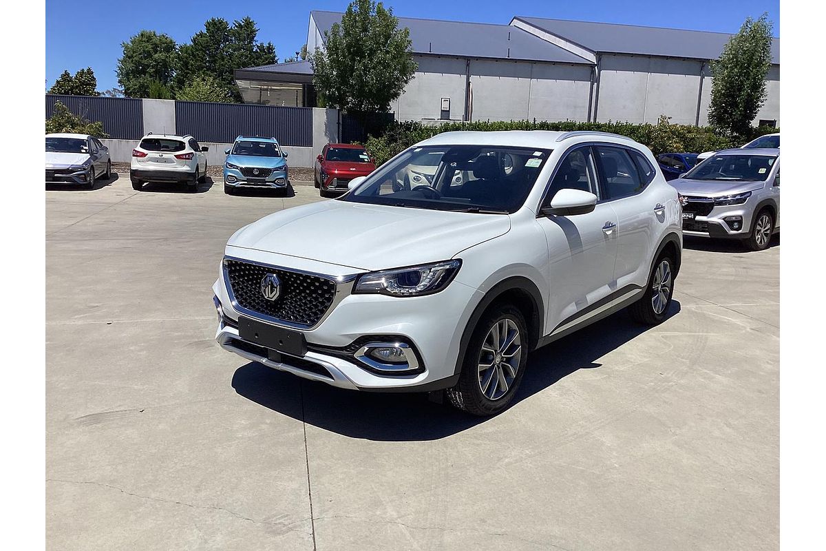 2022 MG HS Vibe SAS23