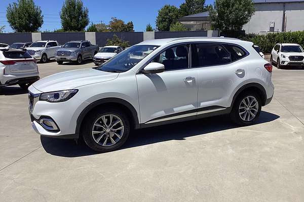 2022 MG HS Vibe SAS23