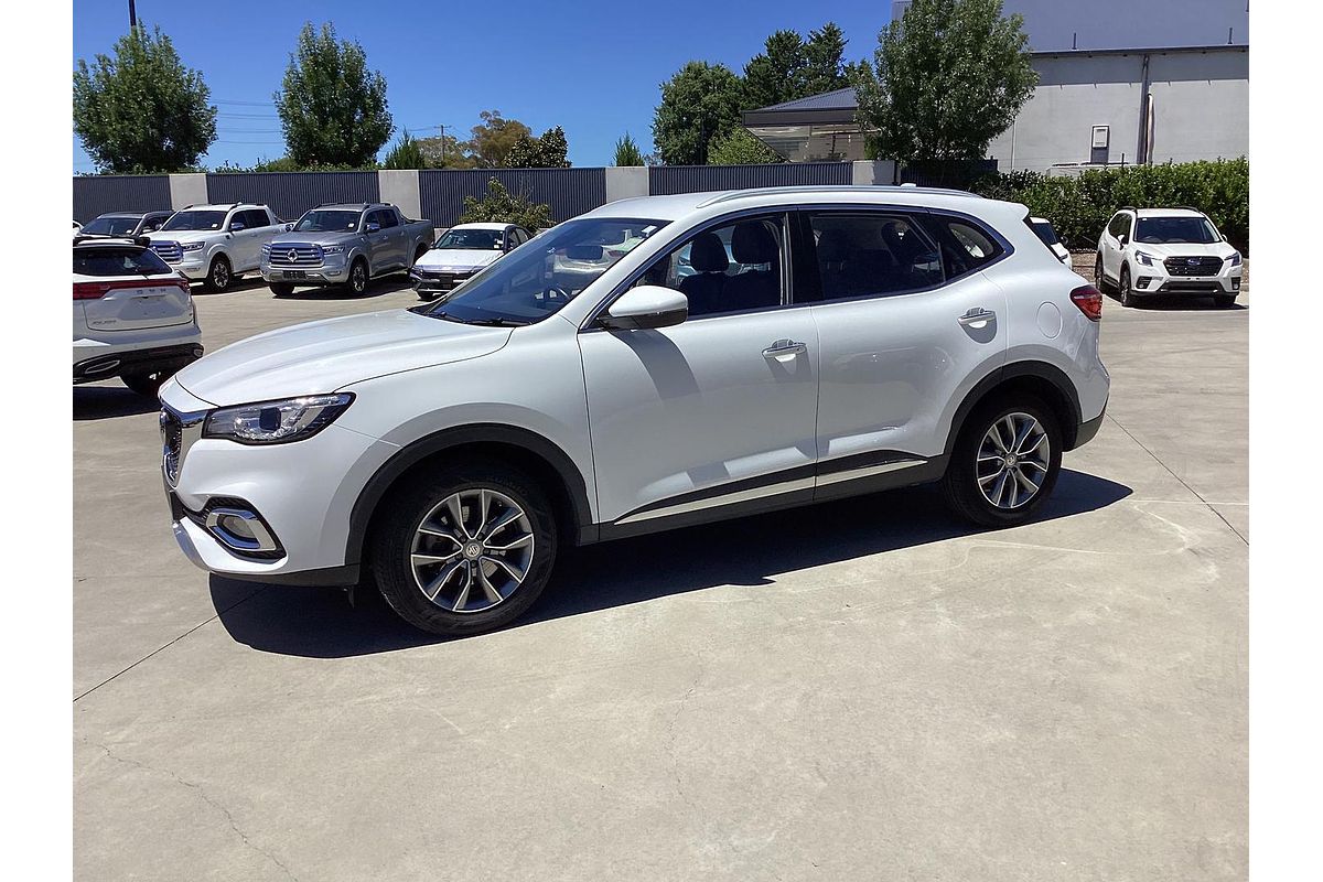 2022 MG HS Vibe SAS23