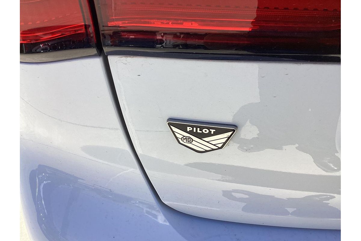 2022 MG HS Vibe SAS23