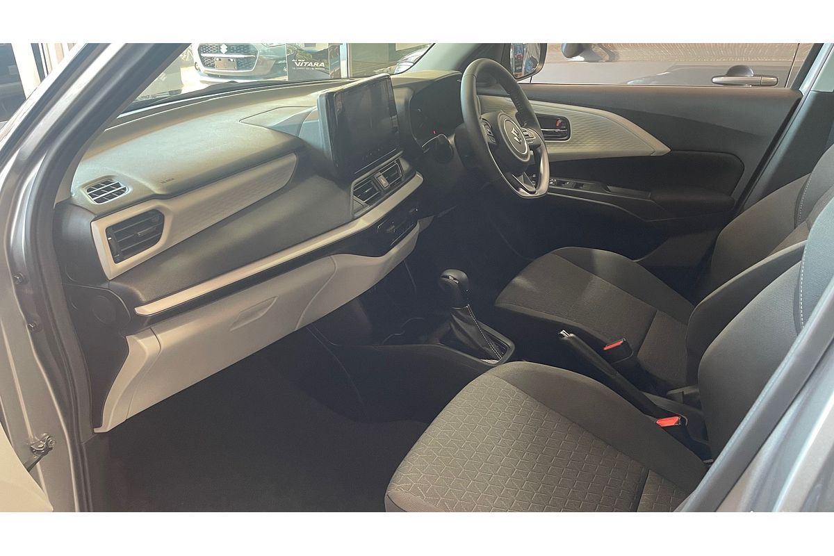 2024 Suzuki Swift Hybrid Plus UZ