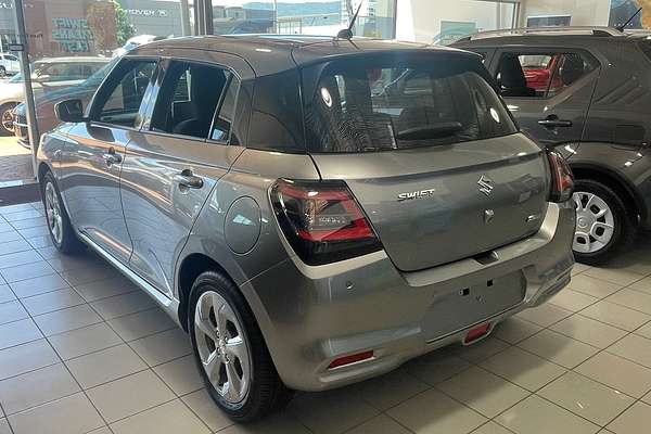 2024 Suzuki Swift Hybrid Plus UZ