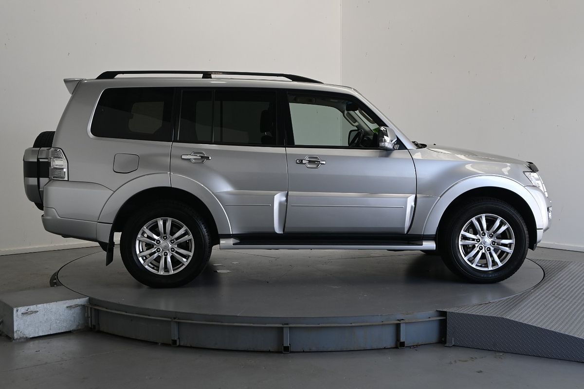 2021 Mitsubishi Pajero 2021 NX8X46