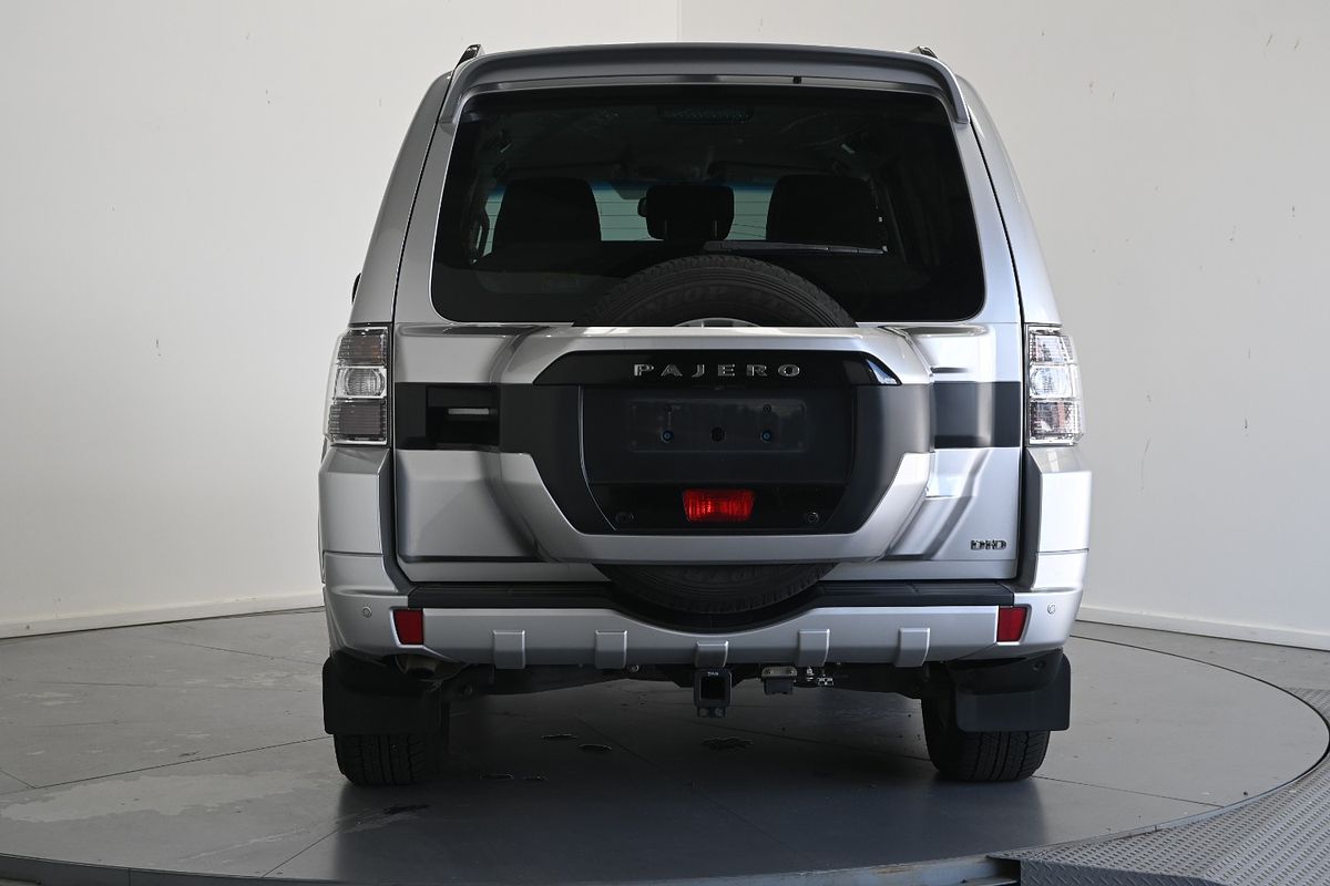 2021 Mitsubishi Pajero 2021 NX8X46