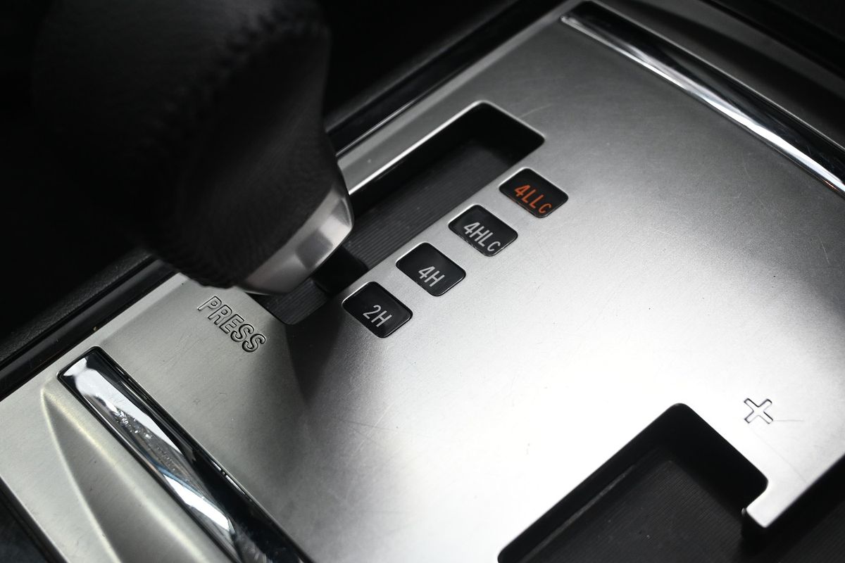 2021 Mitsubishi Pajero 2021 NX8X46