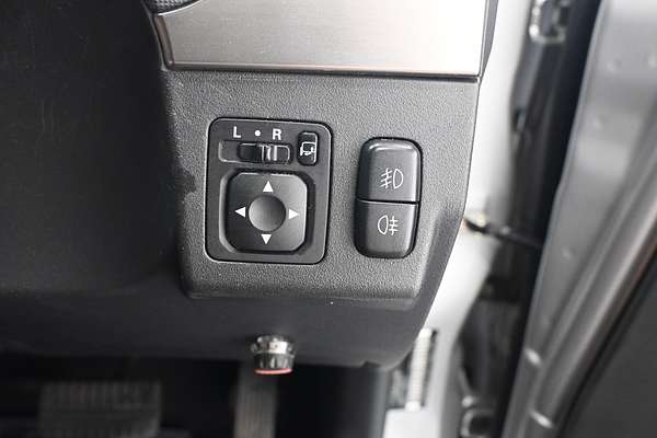 2021 Mitsubishi Pajero 2021 NX8X46
