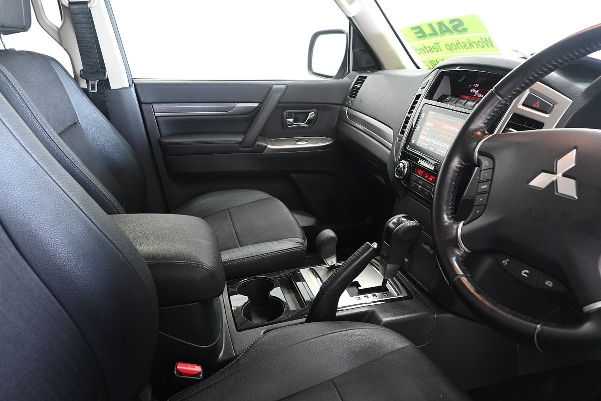 2021 Mitsubishi Pajero 2021 NX8X46