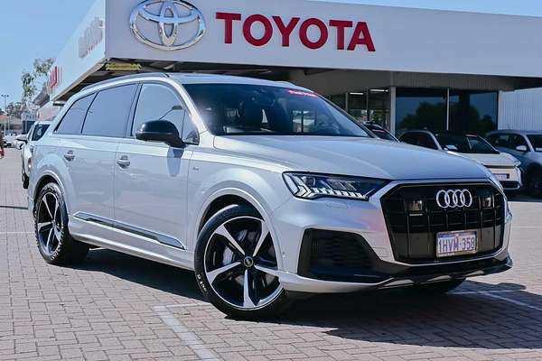 2023 Audi Q7 55 TFSI S line 4M