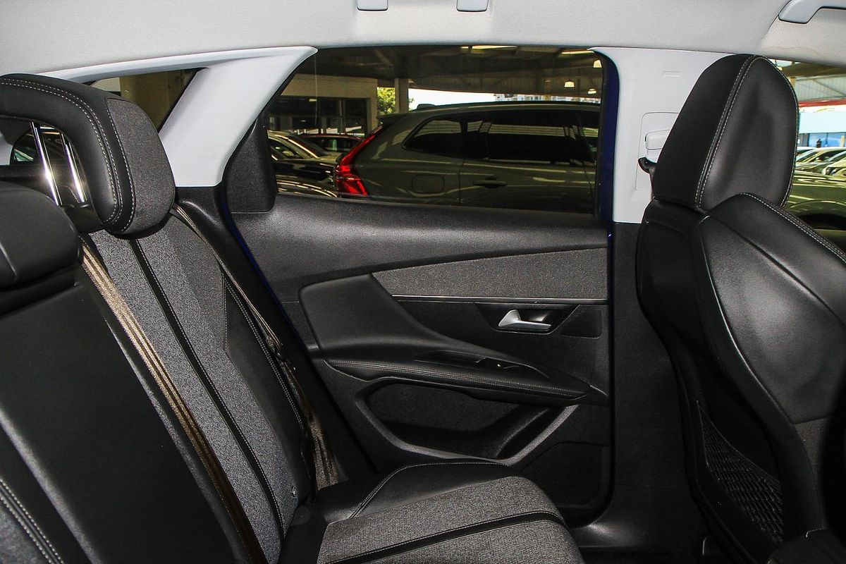 2019 Peugeot 3008 Allure P84
