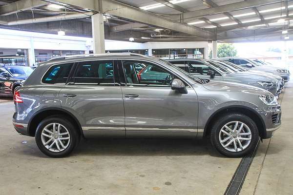 2015 Volkswagen Touareg 150TDI Element 7P