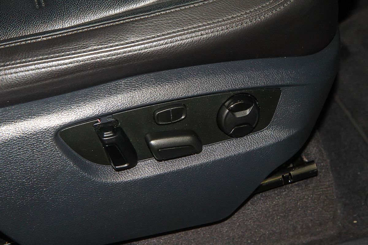 2015 Volkswagen Touareg 150TDI Element 7P