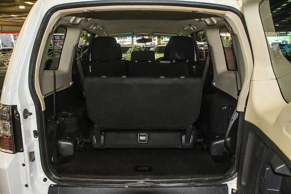 2017 Mitsubishi Pajero GLX NX