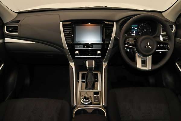 2024 Mitsubishi Pajero Sport GLS QG