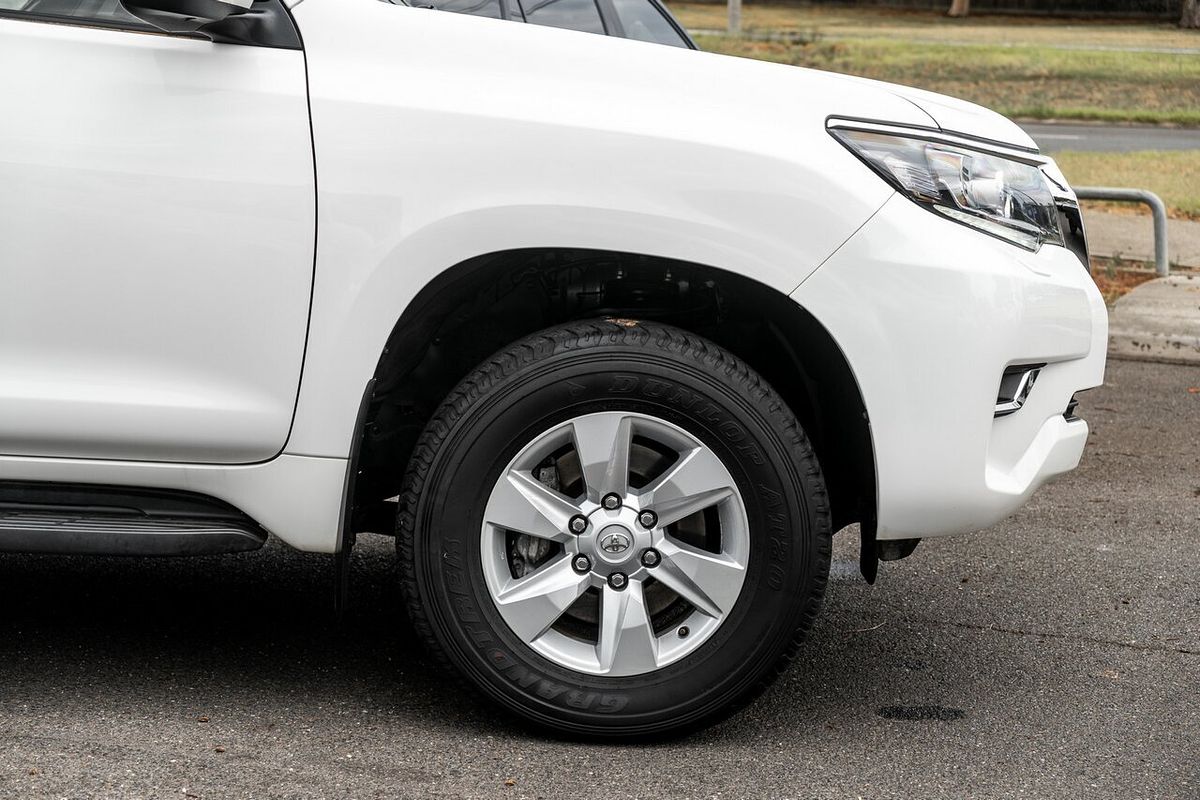 2023 Toyota Landcruiser Prado