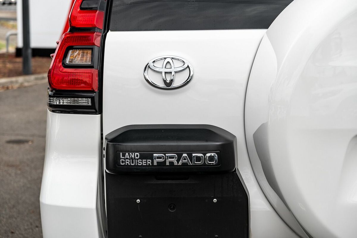 2023 Toyota Landcruiser Prado