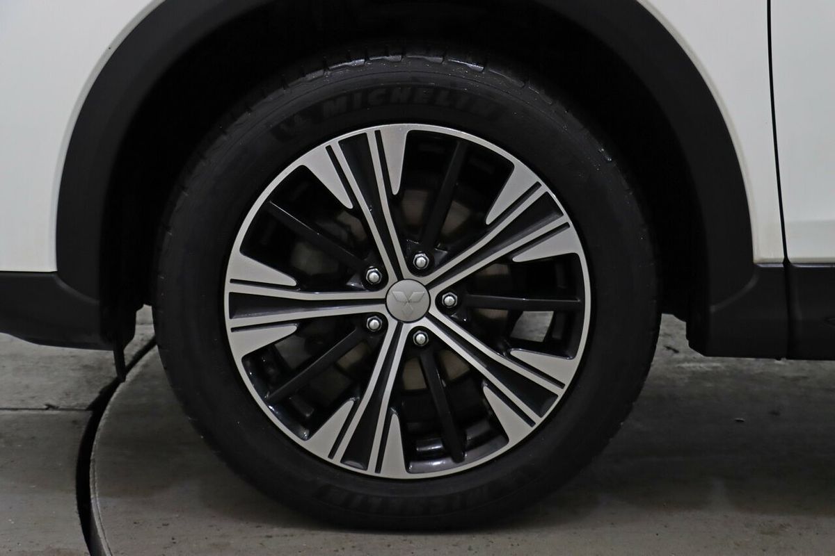 2019 Mitsubishi Eclipse Cross ES YA