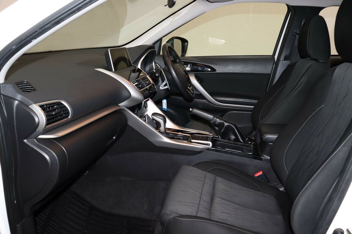 2019 Mitsubishi Eclipse Cross ES YA
