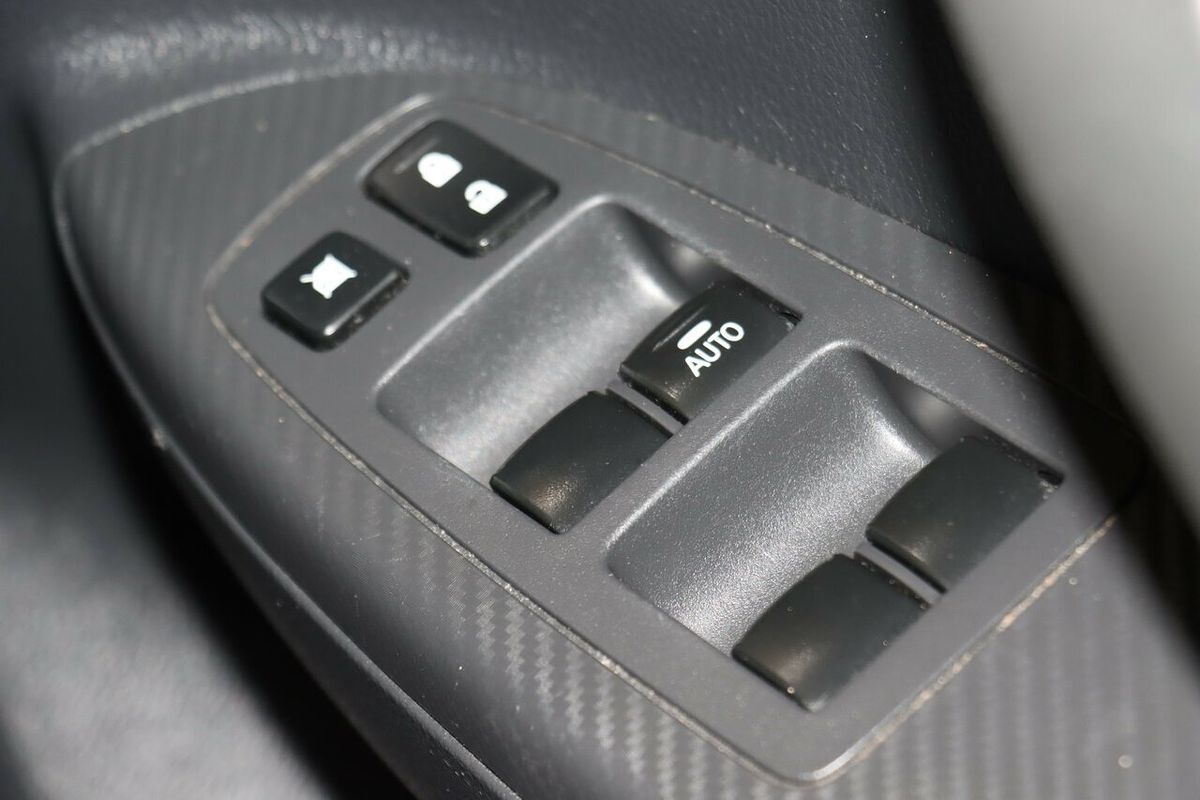 2019 Mitsubishi Eclipse Cross ES YA