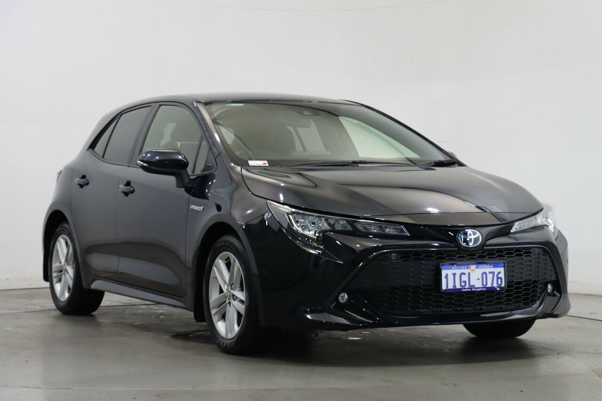 2020 Toyota Corolla SX Hybrid ZWE211R