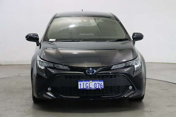 2020 Toyota Corolla SX Hybrid ZWE211R