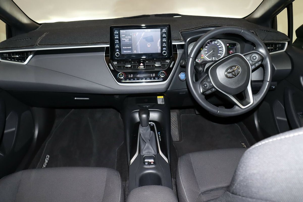 2020 Toyota Corolla SX Hybrid ZWE211R