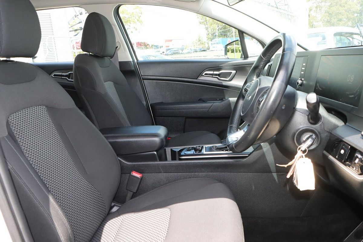 2022 Kia Sportage S NQ5