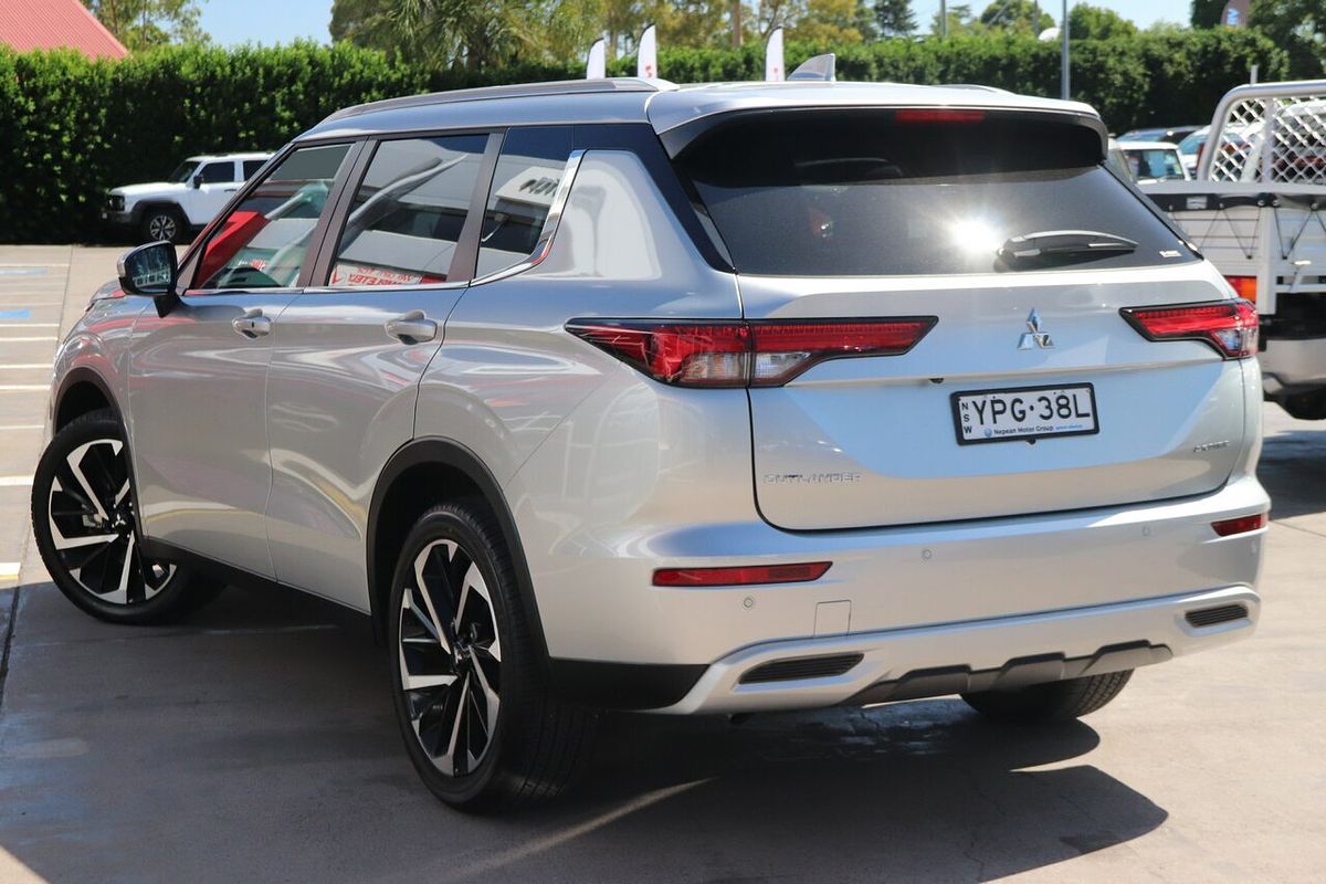 2024 Mitsubishi Outlander Aspire ZM
