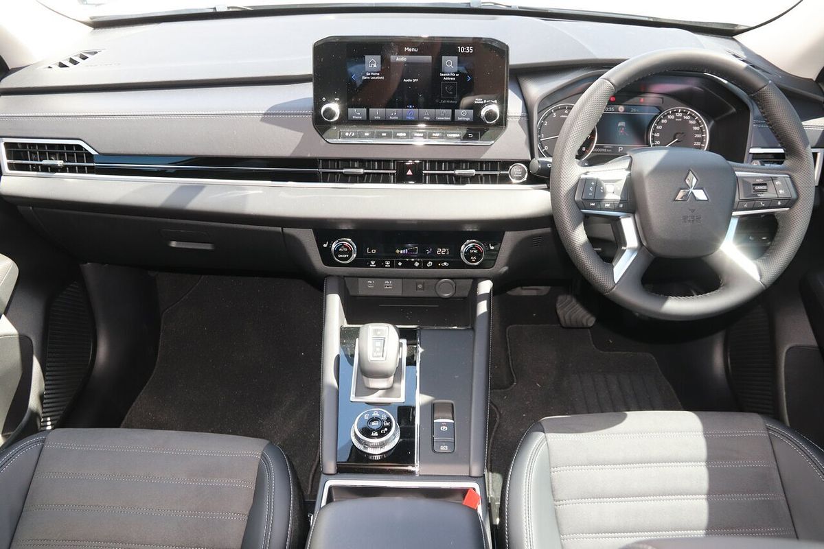 2024 Mitsubishi Outlander Aspire ZM