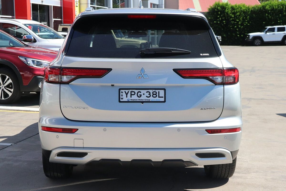 2024 Mitsubishi Outlander Aspire ZM
