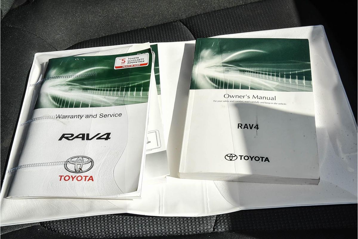 2019 Toyota RAV4 GX MXAA52R