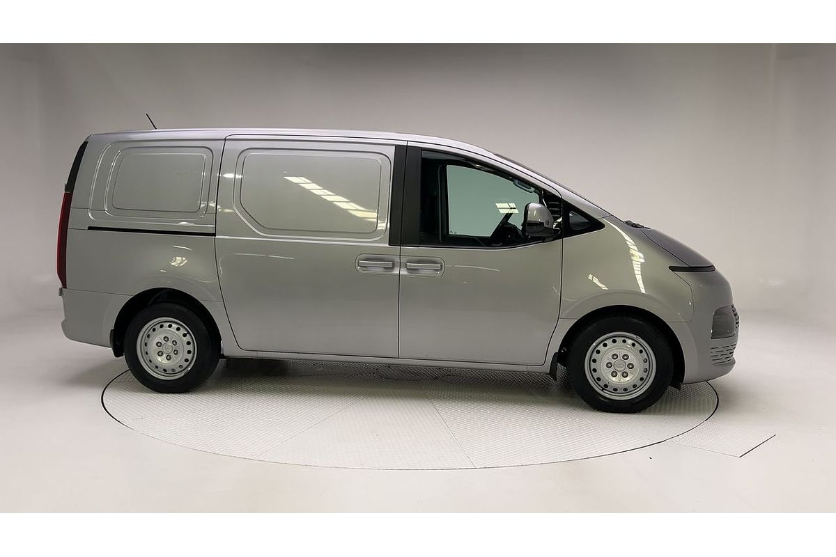 2022 Hyundai STARIA LOAD US4.V1